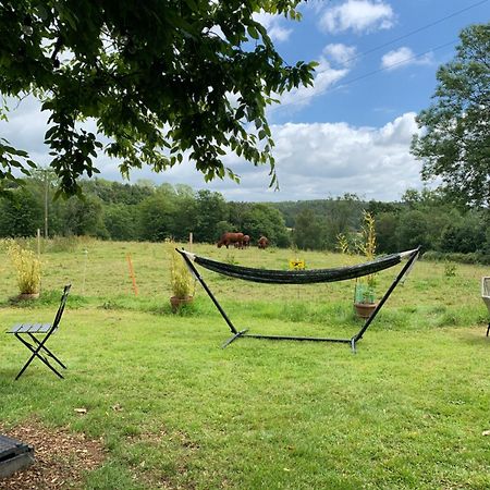 אוקפילד American School Bus Retreat With Hot Tub In Sussex Meadow מראה חיצוני תמונה